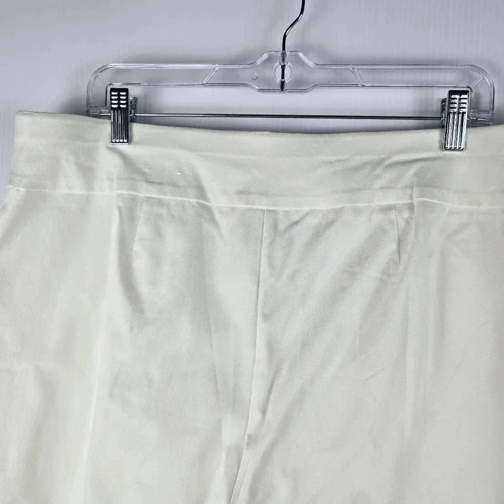 Chico's perfect stretch white capri size 3 - Picture 4 of 8